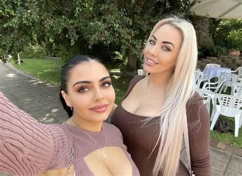 Evie and Tiahnee OnlyFans: Australian mum and daughter duo。